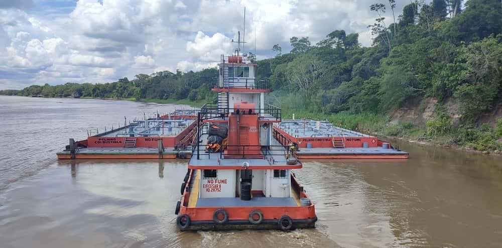 Embarcación operativa de la flota DA COSTA
